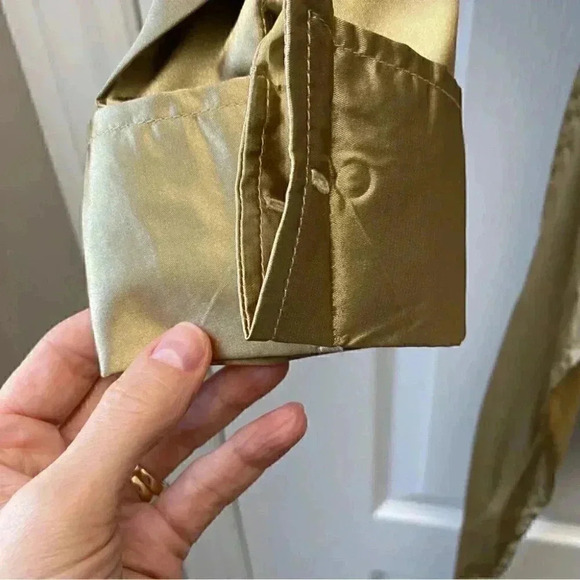 Suzy Shier Wrap Blouse Gold Satin V Neck Tie Waist 3/4 Sleeve Sash  Belt Size XS - Picture 12 of 16